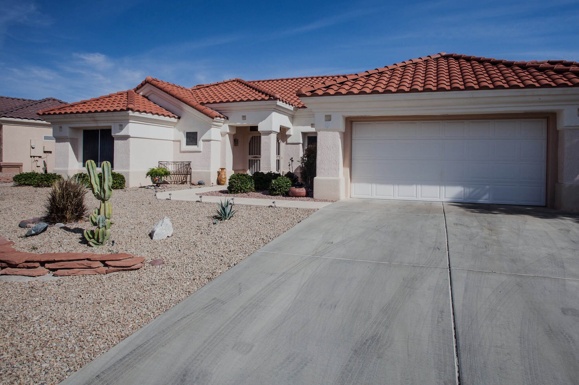 New concrete driveway installation